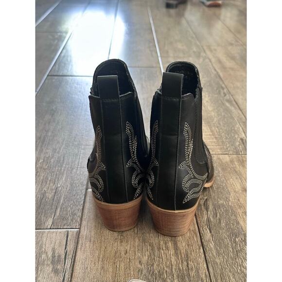 Mi.iM Miracle Miles Women's Black Leather Pointed Toe Bryce Western Boots Size 9 - Picture 4 of 7